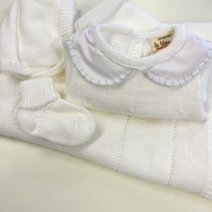 Conjunto Cuello Bordado Tejido en Dralon