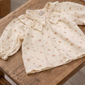 Camisa Muselina Flores en tono Crema